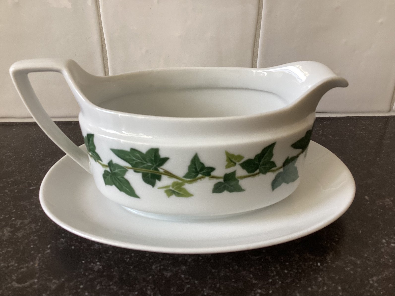 Vintage juskom sauskom Eschenbach Bavaria klimop decor, Ophalen