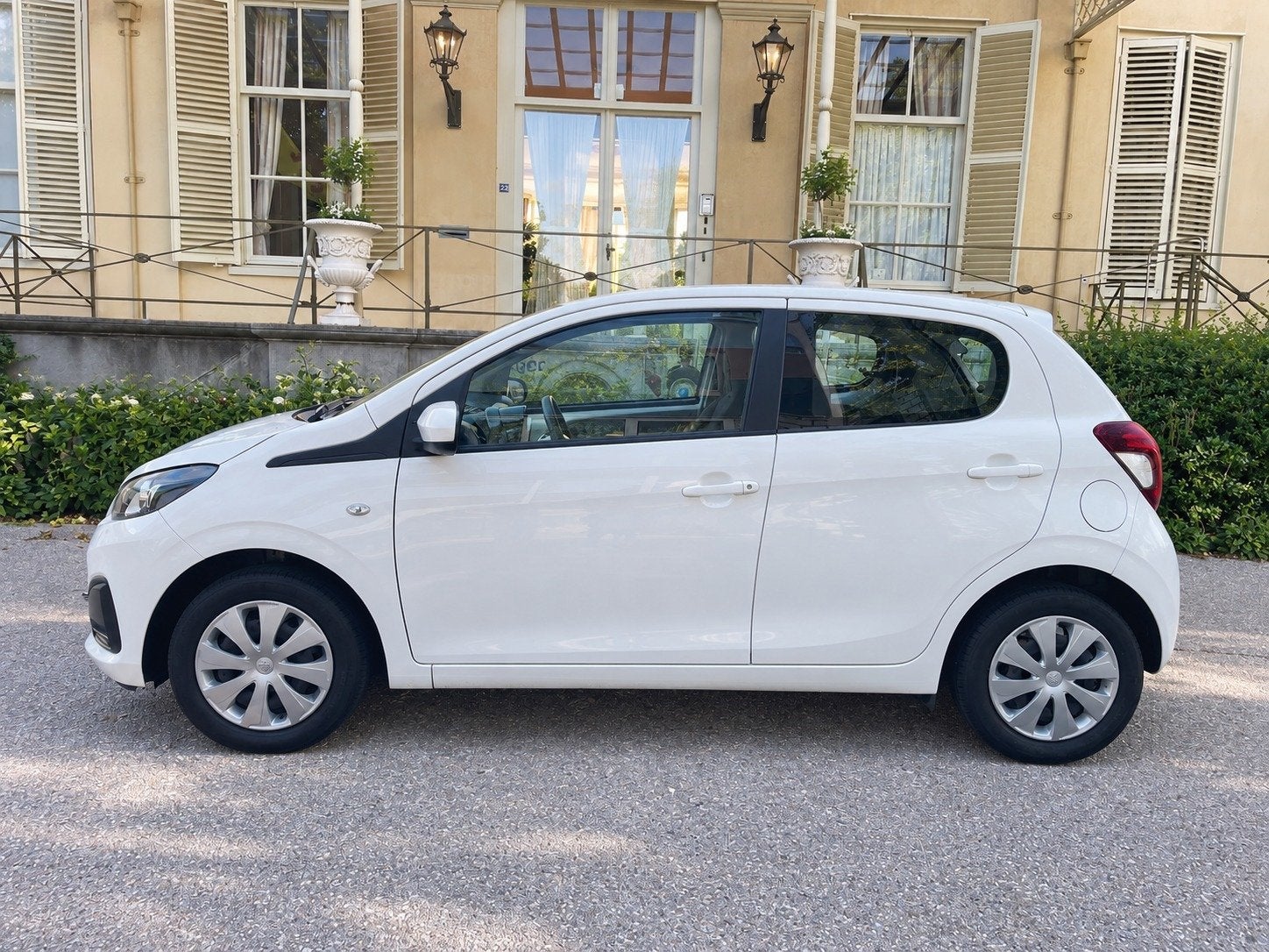 Peugeot 108 1.0 e-VTi Active AIRCO HOGE INSTAP ISOFIX NAP, Voorwielaandrijving, Dealer onderhouden, Stof, Gebruikt