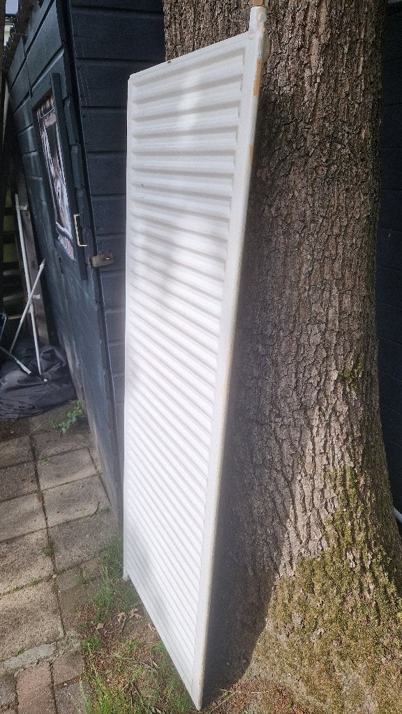 Radiator, Doe-het-zelf en Verbouw, Verwarming en Radiatoren, Ophalen, 30 tot 80 cm, Gebruikt, Radiator