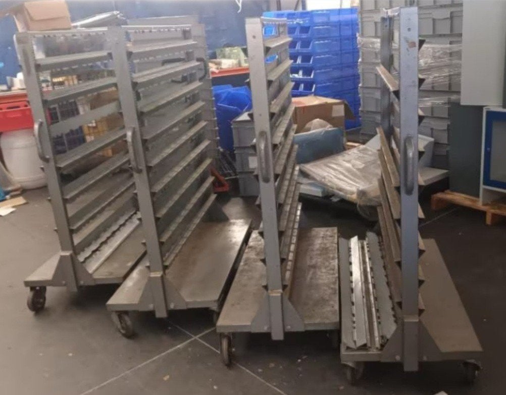 3 gebruikte Magazijnbakkarren Bakkenwagens, Doe-het-zelf en Verbouw, Minder dan 60 liter, Ophalen, Gebruikt, Transportkar
