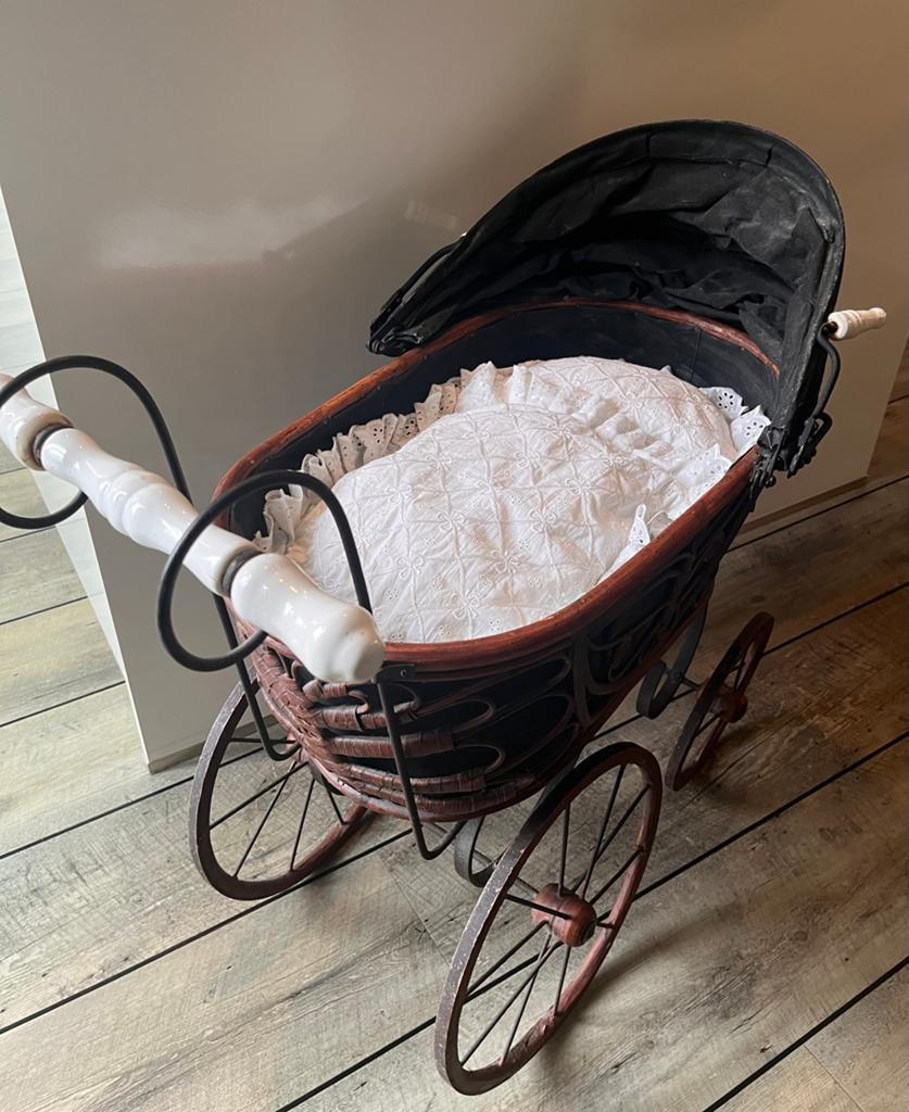 Antieke poppenwagen, Kinderen en Baby's, Kinderwagens en Combinaties, Ophalen, Gebruikt, Overige merken