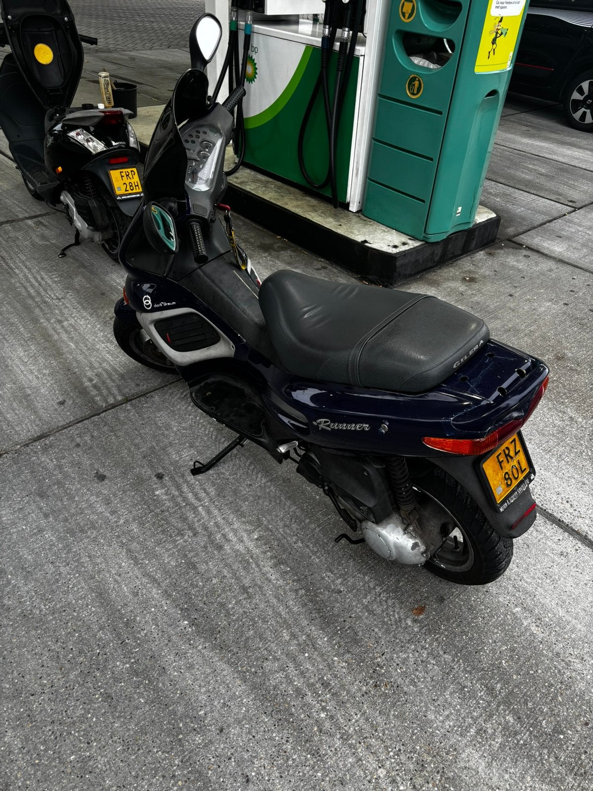 Foto 5 van Gilera runner 70cc darkdream