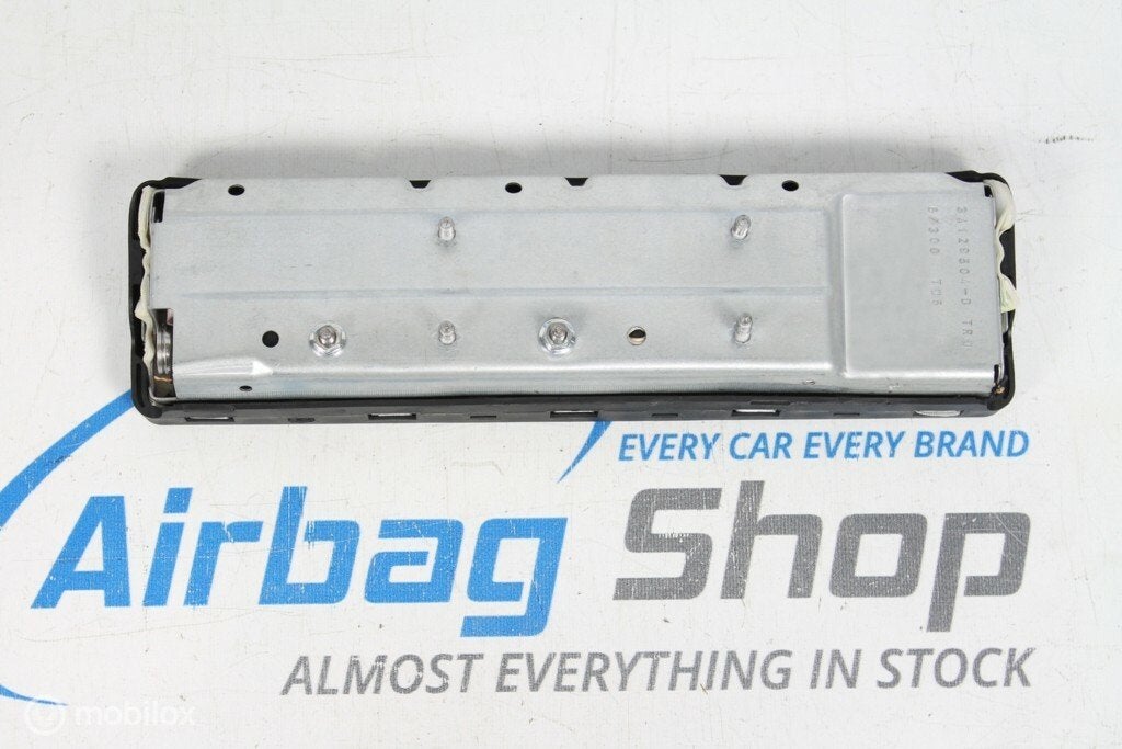Knie airbag Volkswagen Tiguan (2016-heden), Gebruikt, Ophalen of Verzenden