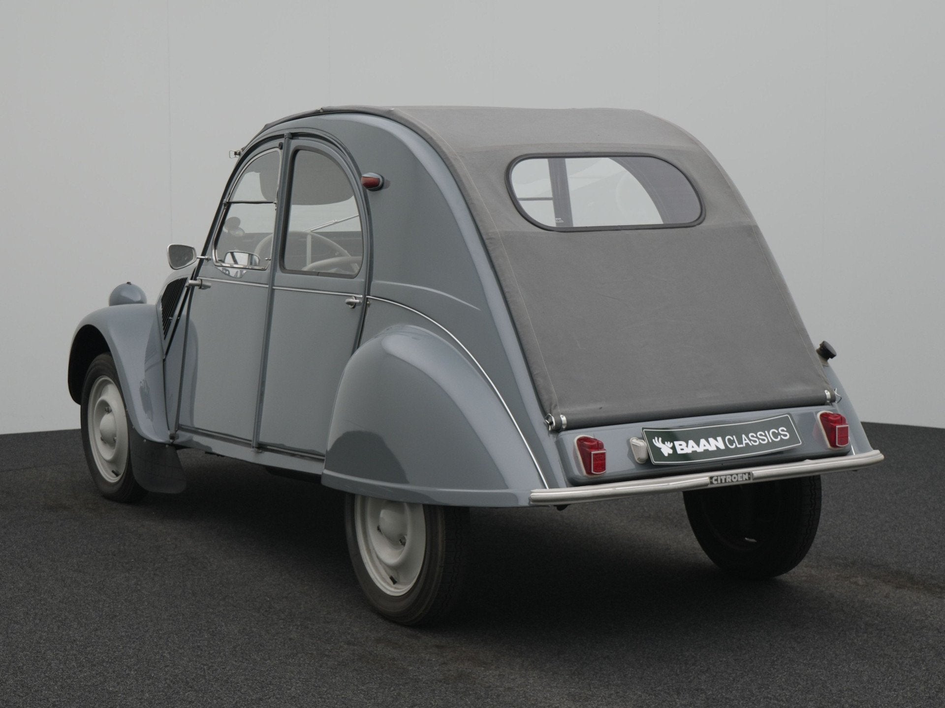 Citroën 2CV AZL 1958 | Concourstaat | Volledig gerestaureer, Auto's, 12 pk, Overige carrosserieën, Citroën, Bedrijf
