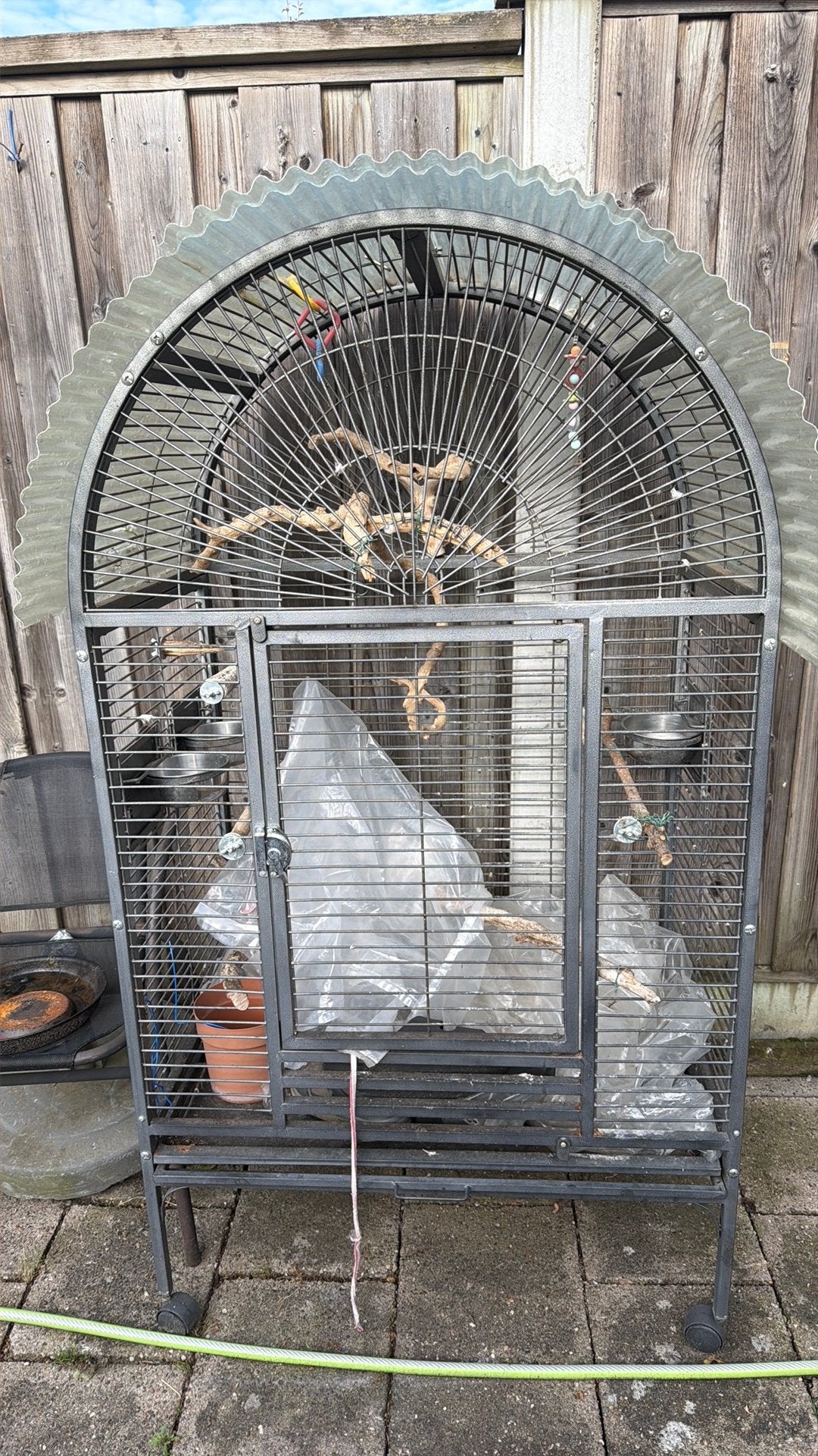Papaggaai kooi 50, Dieren en Toebehoren, Vogels | Hokken en Kooien, Ophalen of Verzenden, Zo goed als nieuw, Hout, Vogelkooi
