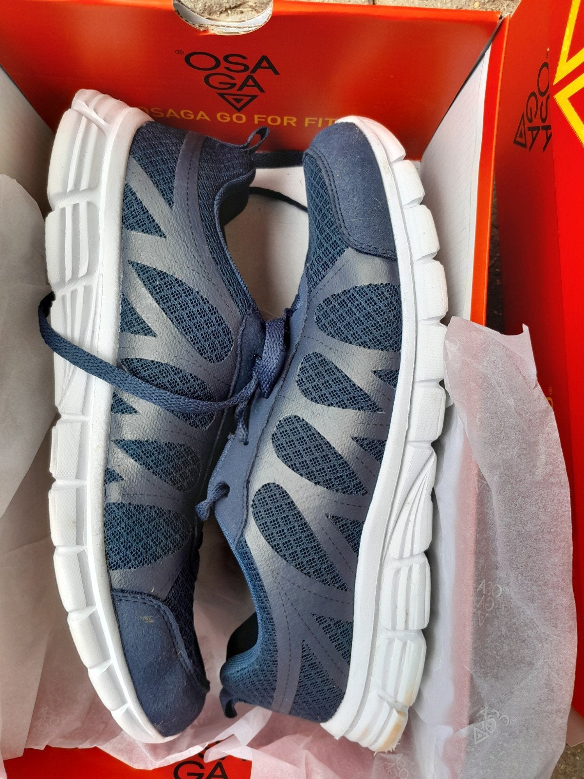 Lichtgewicht sportschoenen, maat 42, Ophalen of Verzenden, Zo goed als nieuw