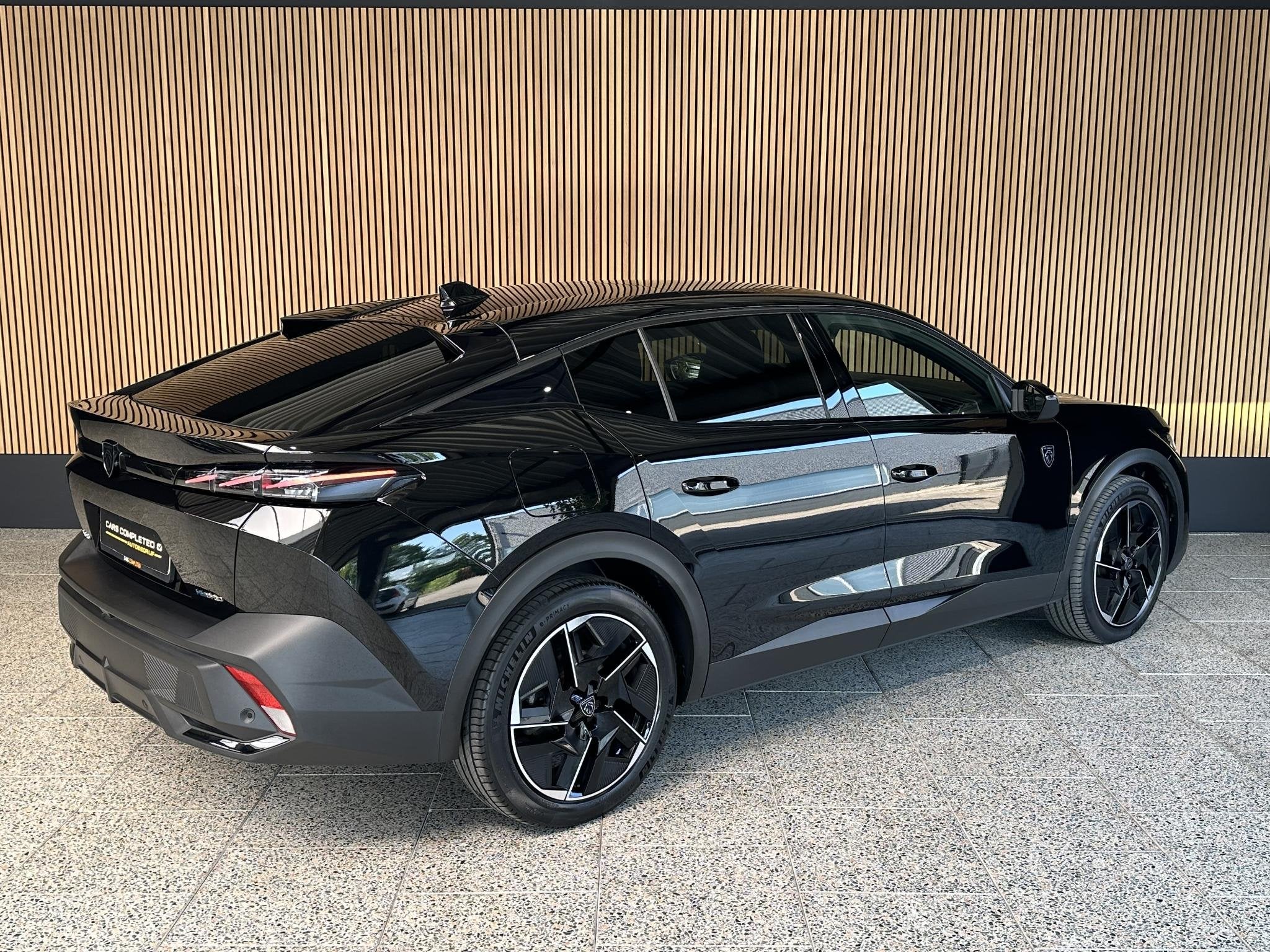 Peugeot 408 1.6 HYbrid GT 225 First Edition NL auto | Schuif, Auto's, Gebruikt, Euro 6, 4 cilinders, Alcantara