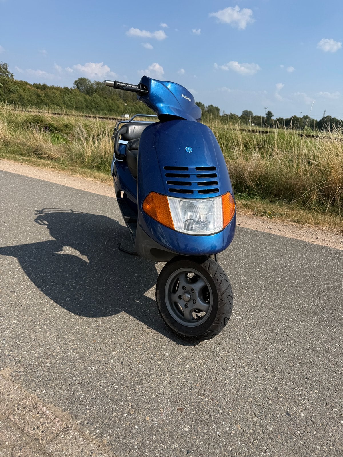 Piaggio Hexagon 125cc €700 vaste prijs, Fietsen en Brommers, Scooters | Piaggio, Ophalen, Gebruikt, Overige modellen, Benzine