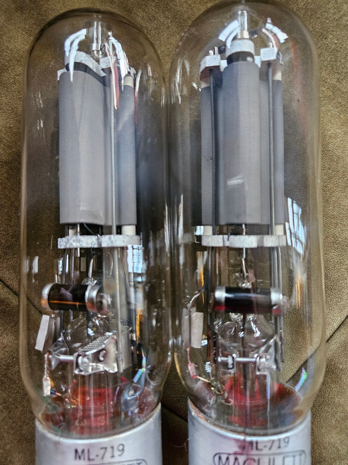 Twee Machlett ML-719 Triode Buizen met Proefopstelling, Ophalen of Verzenden, Zo goed als nieuw