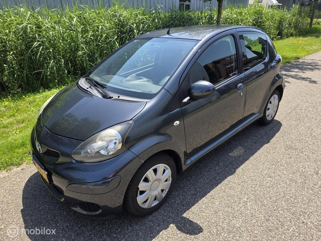 Toyota Aygo 1.0-12V Dynamic Blue AUTOMAAT, AIRCO, APK *, 4 stoelen, 68 pk, Origineel Nederlands, Bedrijf