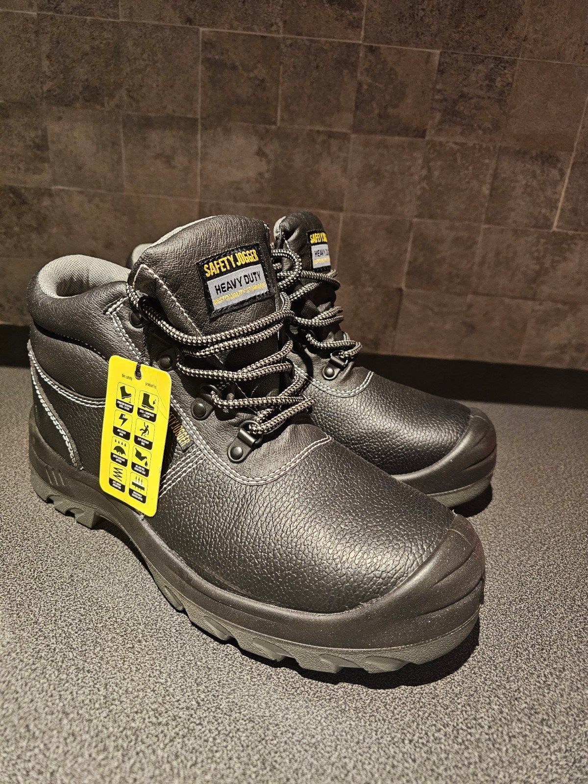 Nieuwe Safety Jogger Heavy Duty Werkschoenen Maat 44, Ophalen of Verzenden