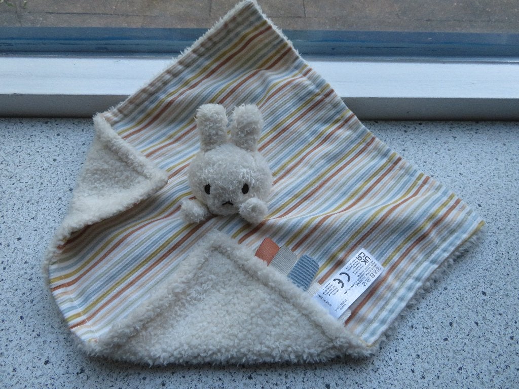 Knuffeldoek Nijntje Miffy merk Little Dutch meet ca 30 cm, Little Dutch, Konijn, Ophalen of Verzenden, Zo goed als nieuw