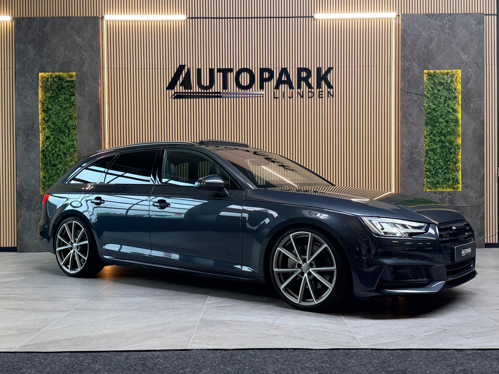 Audi A4 Avant 2.0 TFSI quattro Design Pro Line Plus PANO|MAS, Auto's, Audi, Automaat, Dealer onderhouden, Gebruikt, 4 cilinders