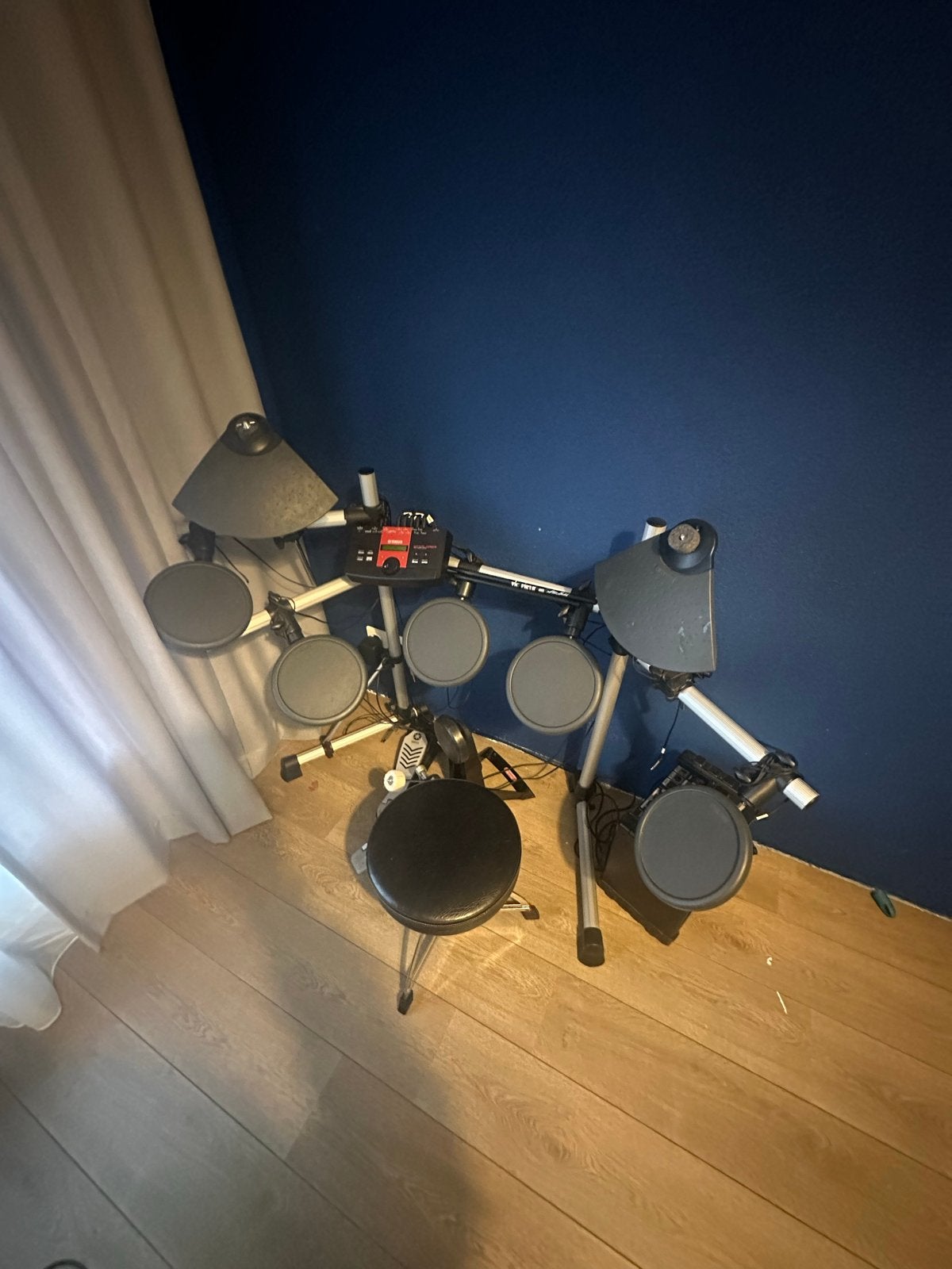 Yamaha DTXplorer drumstel + Roland Cube 15X + koptelefoon, Ophalen of Verzenden, Gebruikt, Yamaha, Elektronisch