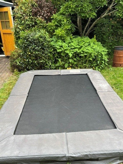 Avyna FlatLevel trampoline 305x225 grijs, Ophalen, Gebruikt
