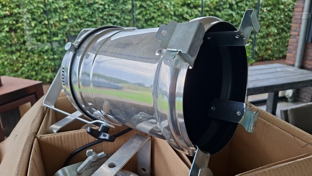 8x PAR 64 armaturen (Showtec) met 2 extra lampen, Ophalen, Gebruikt, Licht