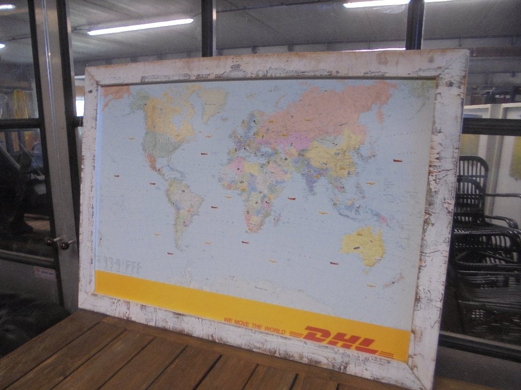 Unieke Wereldkaart DHL In prachtige oude houten lijst, Ophalen, Aardrijkskunde