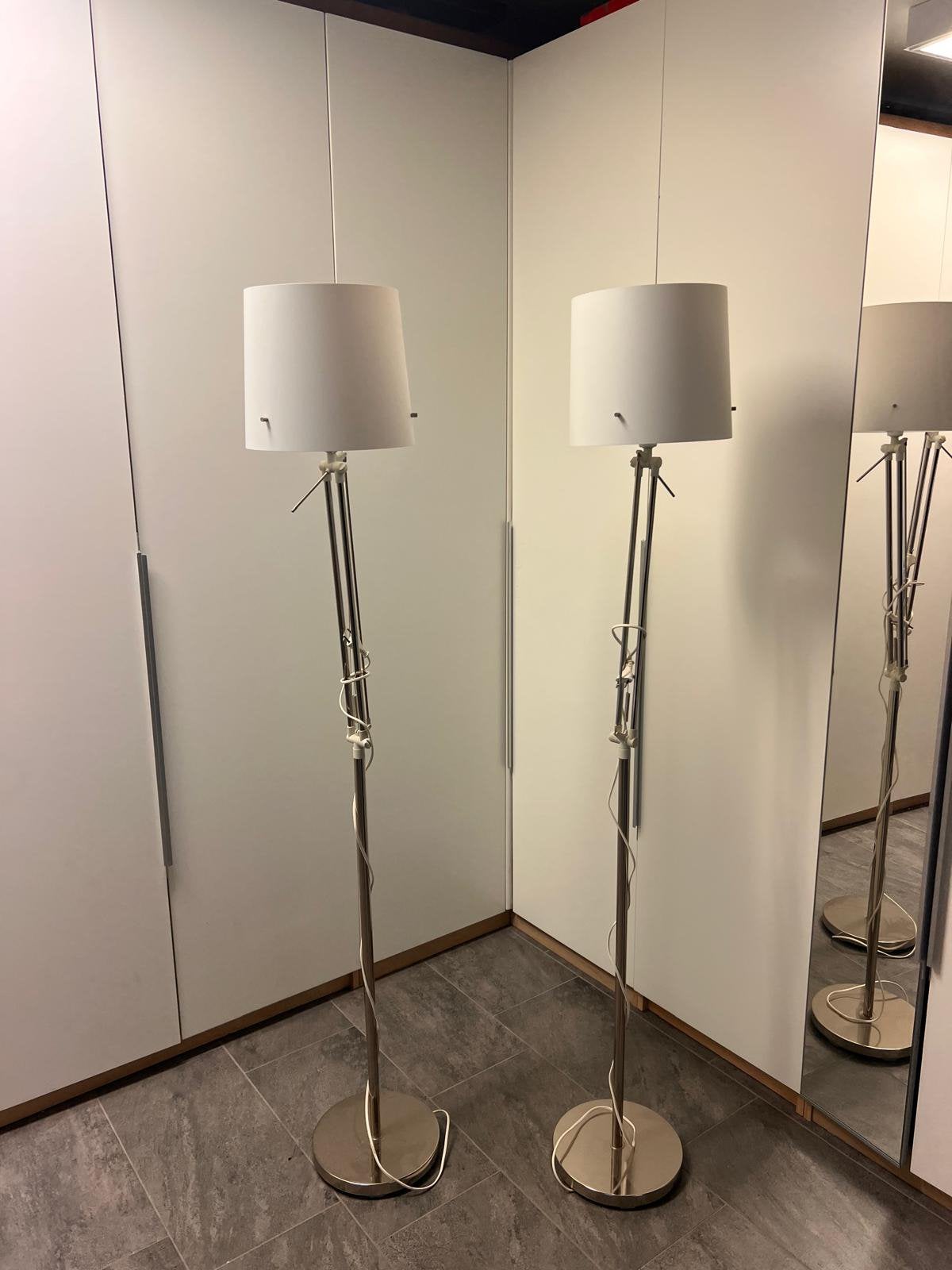 2x IKEA Samtid vloerlamp + TRÅDFRI slimme verlichting set, Huis en Inrichting, Ophalen, Zo goed als nieuw, 150 tot 200 cm