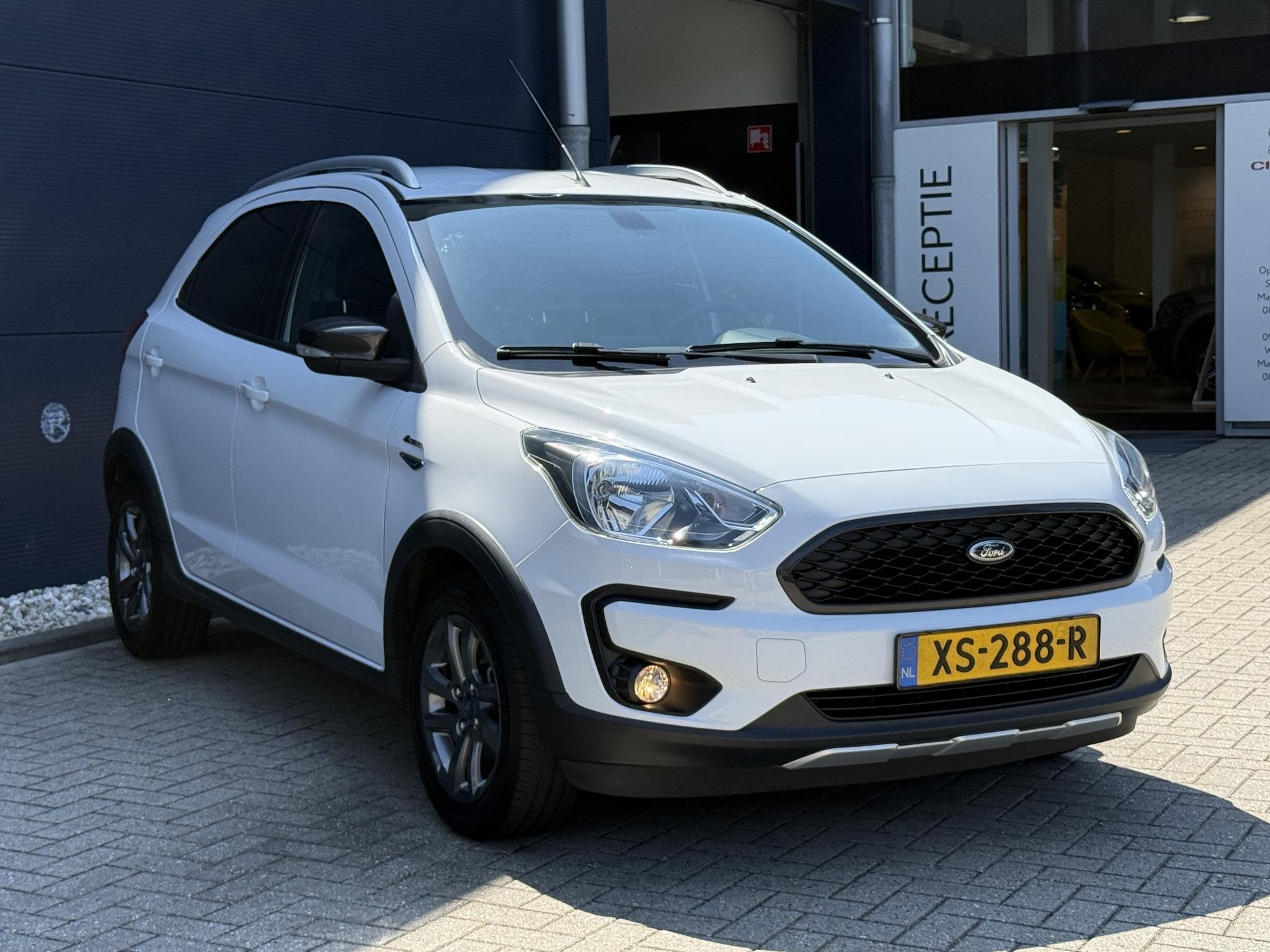 Ford Ka+ 1.2 Active | Apple Carplay/Android Auto | Climate C, Auto's, Voorwielaandrijving, 4 cilinders, Ka, Wit