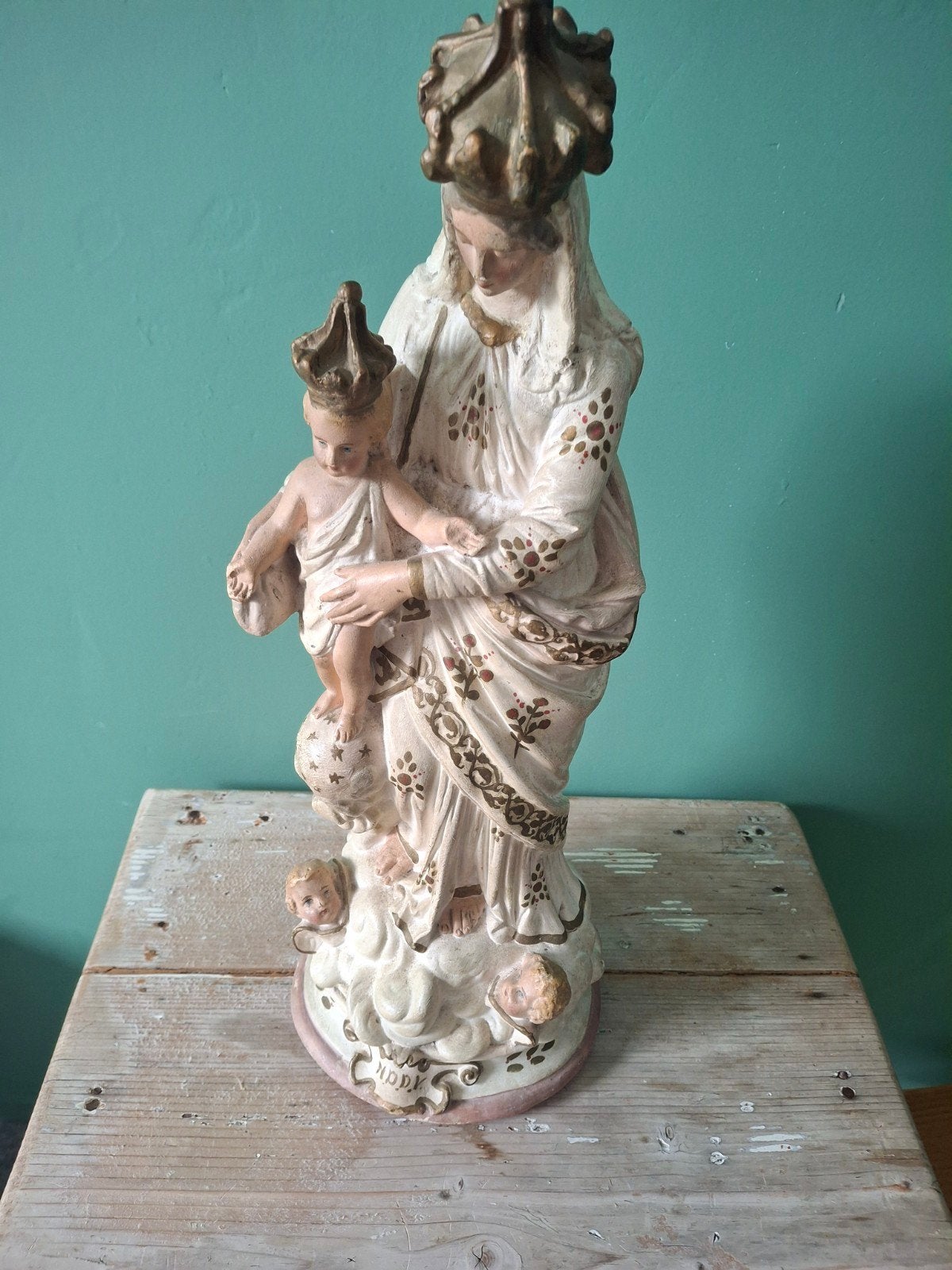 Antiek Mariabeeld met kindje Jezus - Gipsen beeld, Antiek en Kunst, Ophalen of Verzenden