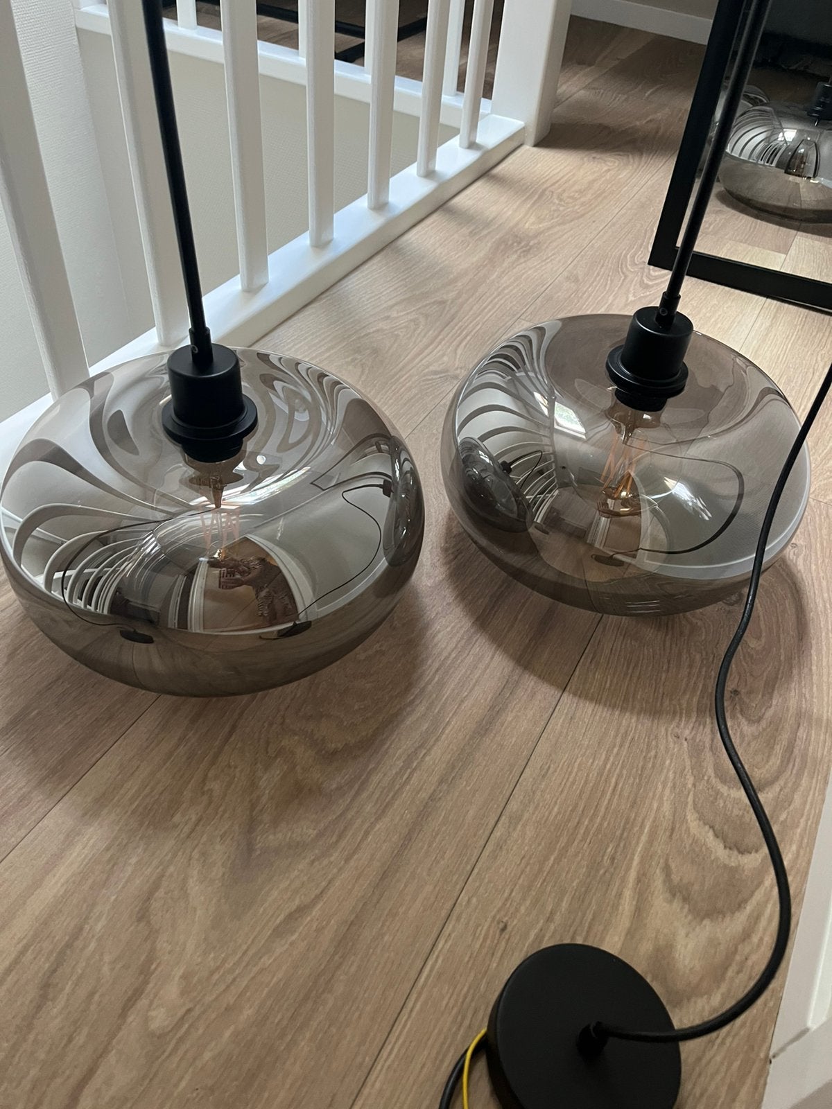 Hanglamp 2 stuks rookglas., Ophalen, Zo goed als nieuw