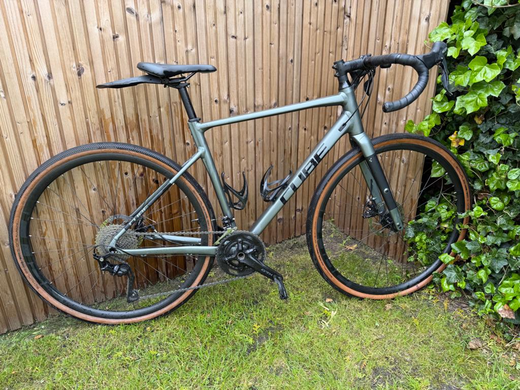 ≥ Zo goed als nieuwe Cube Nuroad Pro Gravelbikes (dames/heren