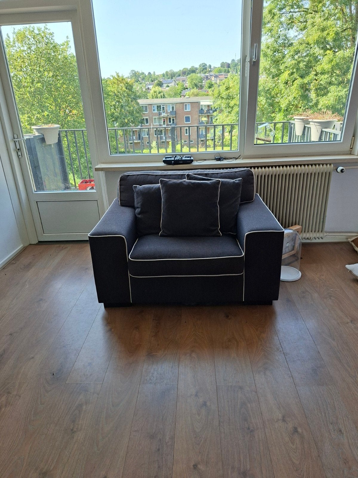 GRATIS!!Comfortabele fauteuil - gaat weg i.v.m. verhuizing, Ophalen, 100 tot 125 cm, Zo goed als nieuw, 100 tot 125 cm