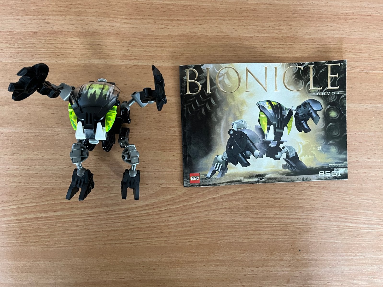 Lego Bionicle 8561 Nuhvok - Compleet met instructies, Kinderen en Baby's, Ophalen of Verzenden, Zo goed als nieuw