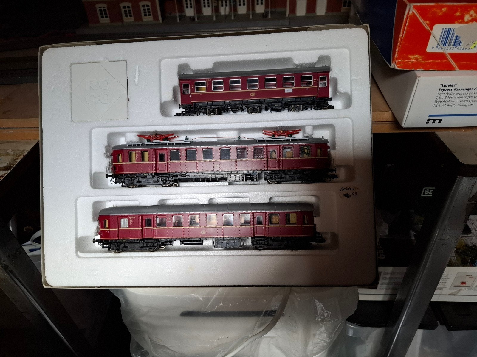 Roco Treinset 43893 - Locomotief met 2 Wagons, Wisselstroom, Treinset, Ophalen of Verzenden, Zo goed als nieuw