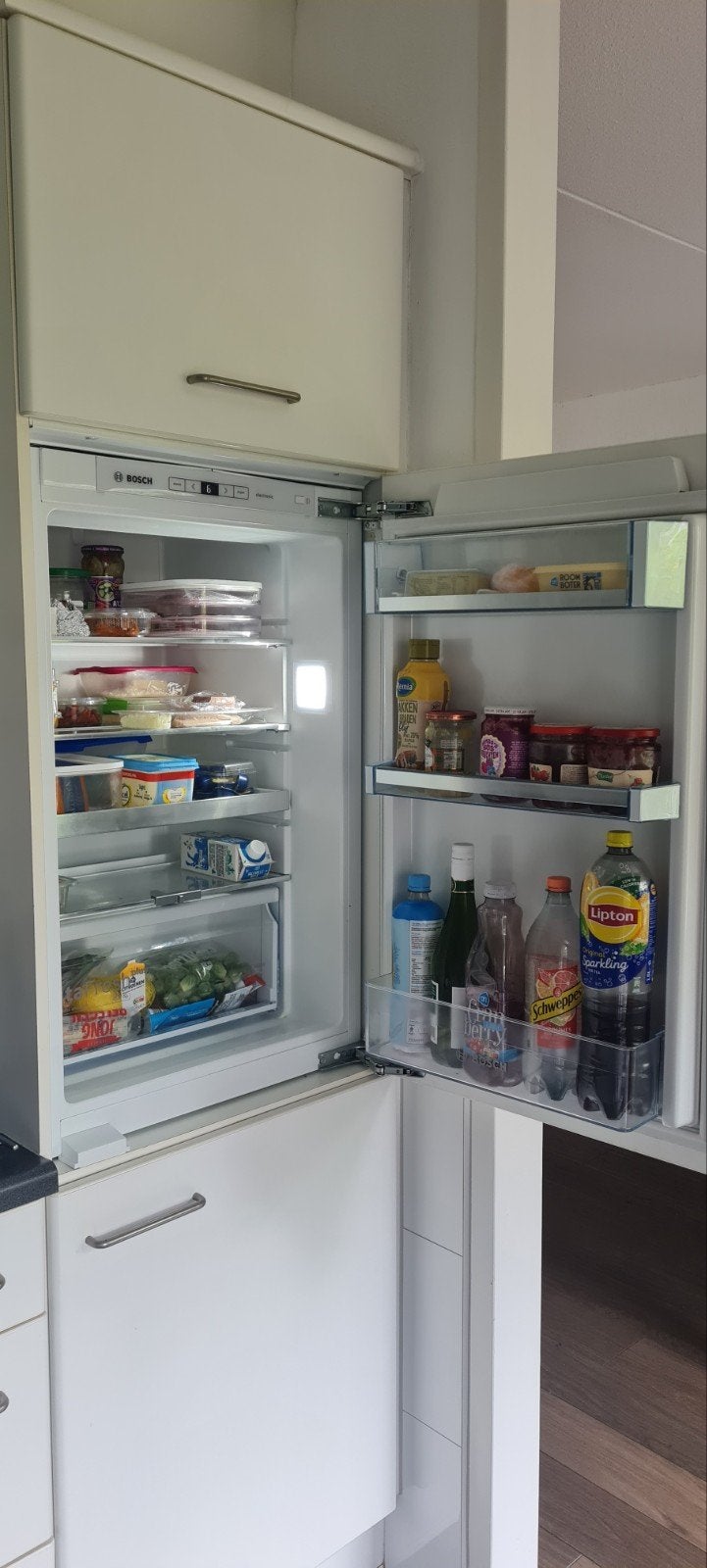 Mooie Bosch inbouw koelkast, 100 tot 150 liter, 45 tot 60 cm, Ophalen, 85 tot 120 cm