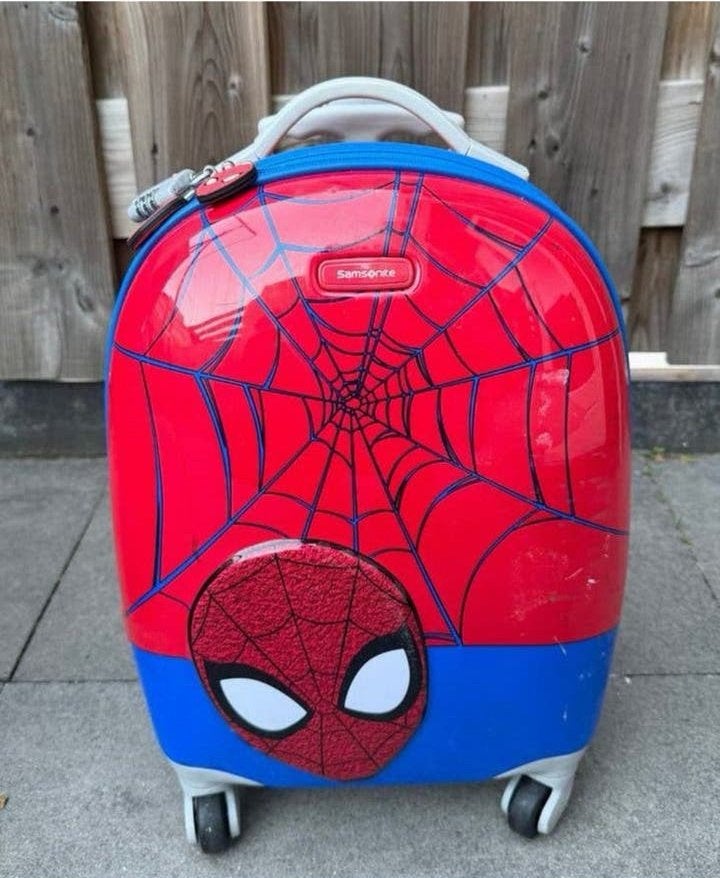 Samsonite marvel Spiderman trolley officiële licentie 23,5 L, Sieraden, Tassen en Uiterlijk, Wieltjes, Gebruikt, Hard kunststof