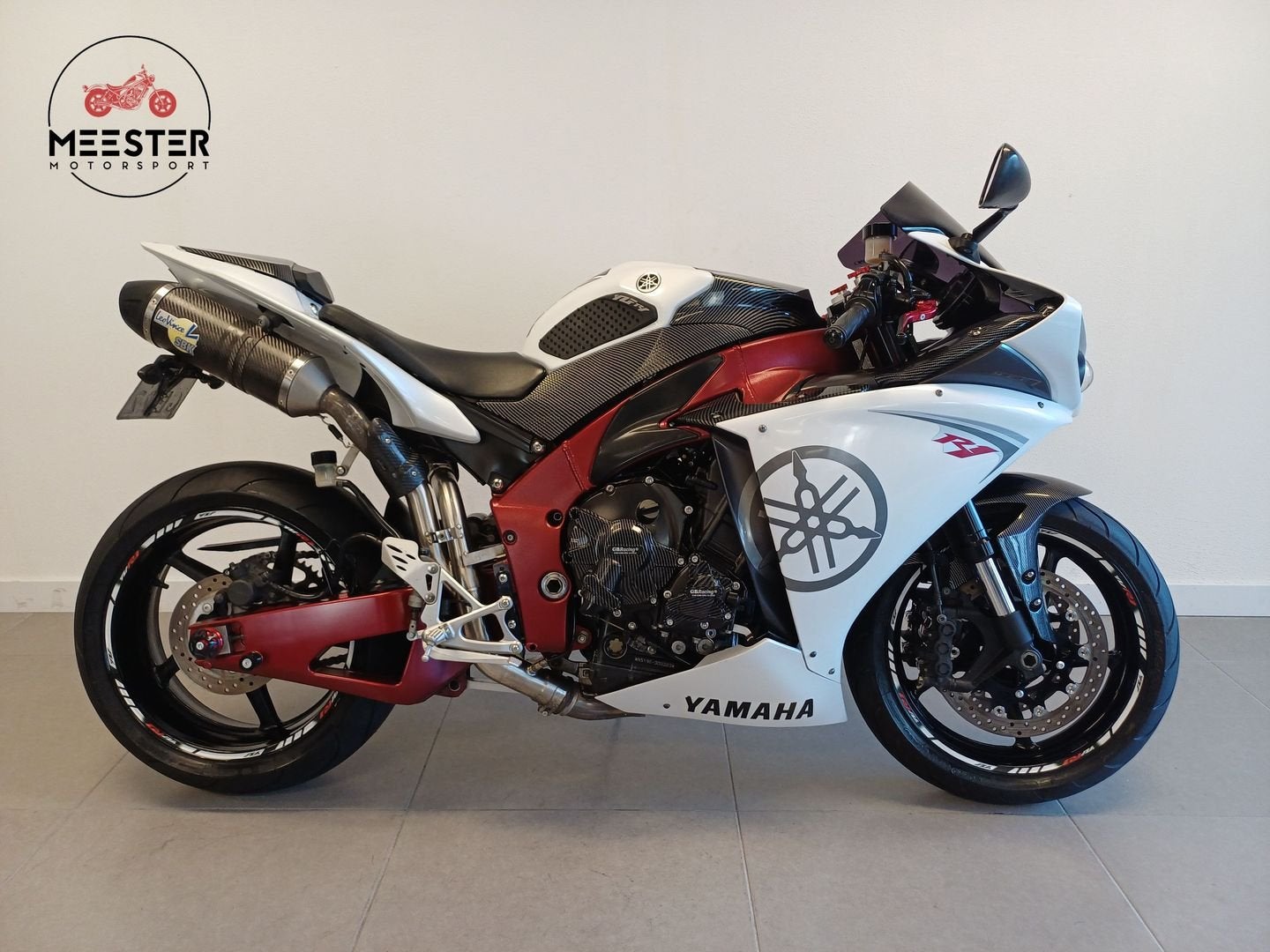 YAMAHA YZF R1 ZEER MOOI (bj 2009) YZFR1 YZF-R1, Motoren, 4 cilinders, Motorrijbewijs A, Bedrijf, Onbekend