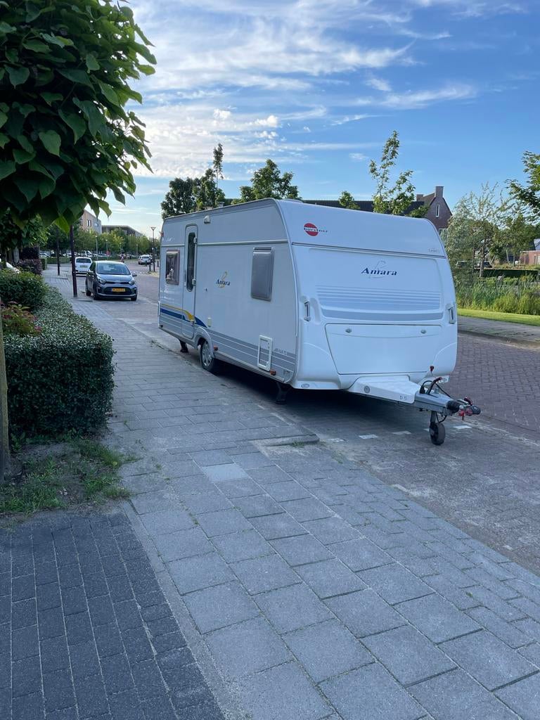 Burstner 460TS uit 2004 met Walker Allure 280 voortent, Rondzit, Frans bed, Particulier, Bürstner