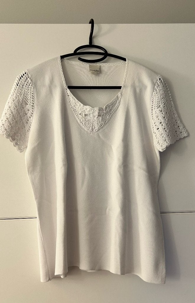 Mayerline witte pull met gehaakte afwerking, Kleding | Dames, Mayerline, Wit, Maat 42/44 (L), Ophalen of Verzenden