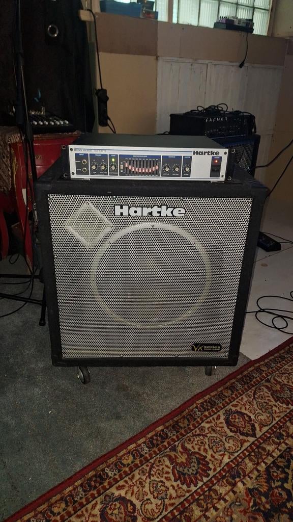 Hartke HA3500 basversterker met VX115 cabinet, Ophalen of Verzenden, Gebruikt, 100 watt of meer