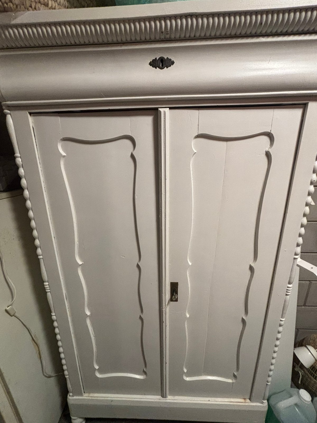 Prachtige brocante kast in wit, Antiek en Kunst, Antiek | Meubels | Kasten, Ophalen of Verzenden