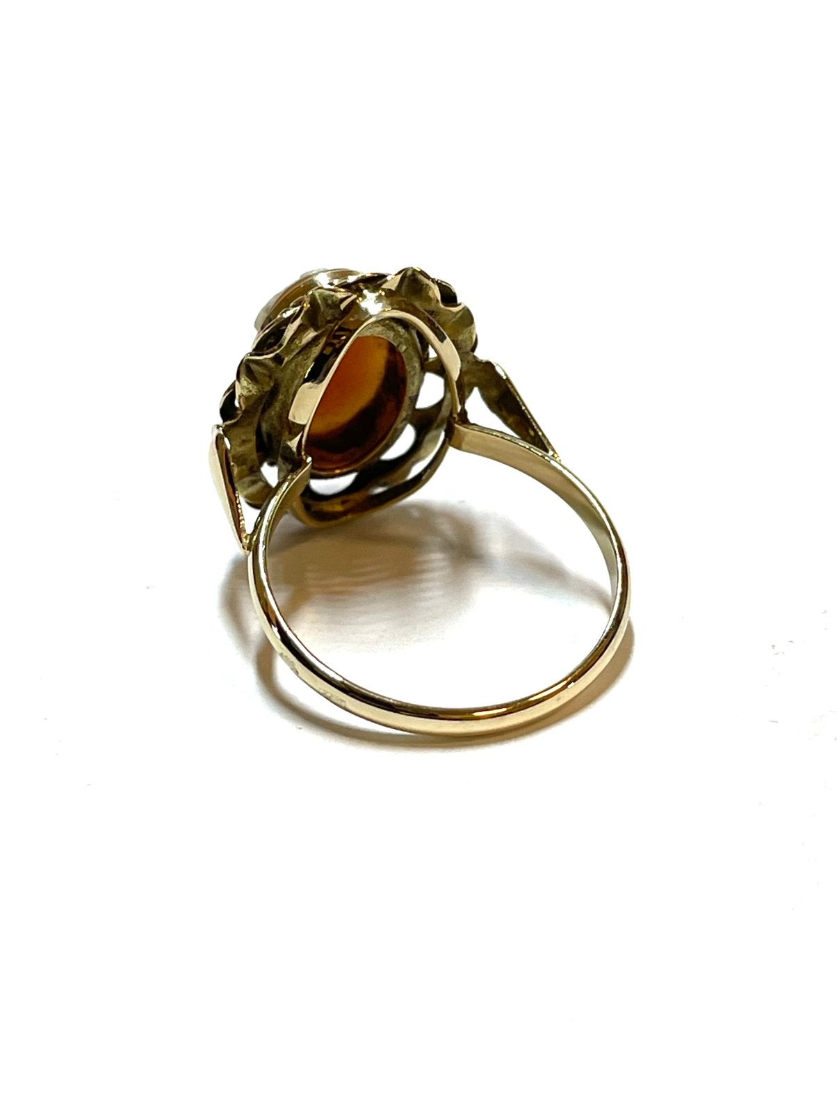 14k gouden ring met een camee, -, -, Ophalen of Verzenden, Zo goed als nieuw