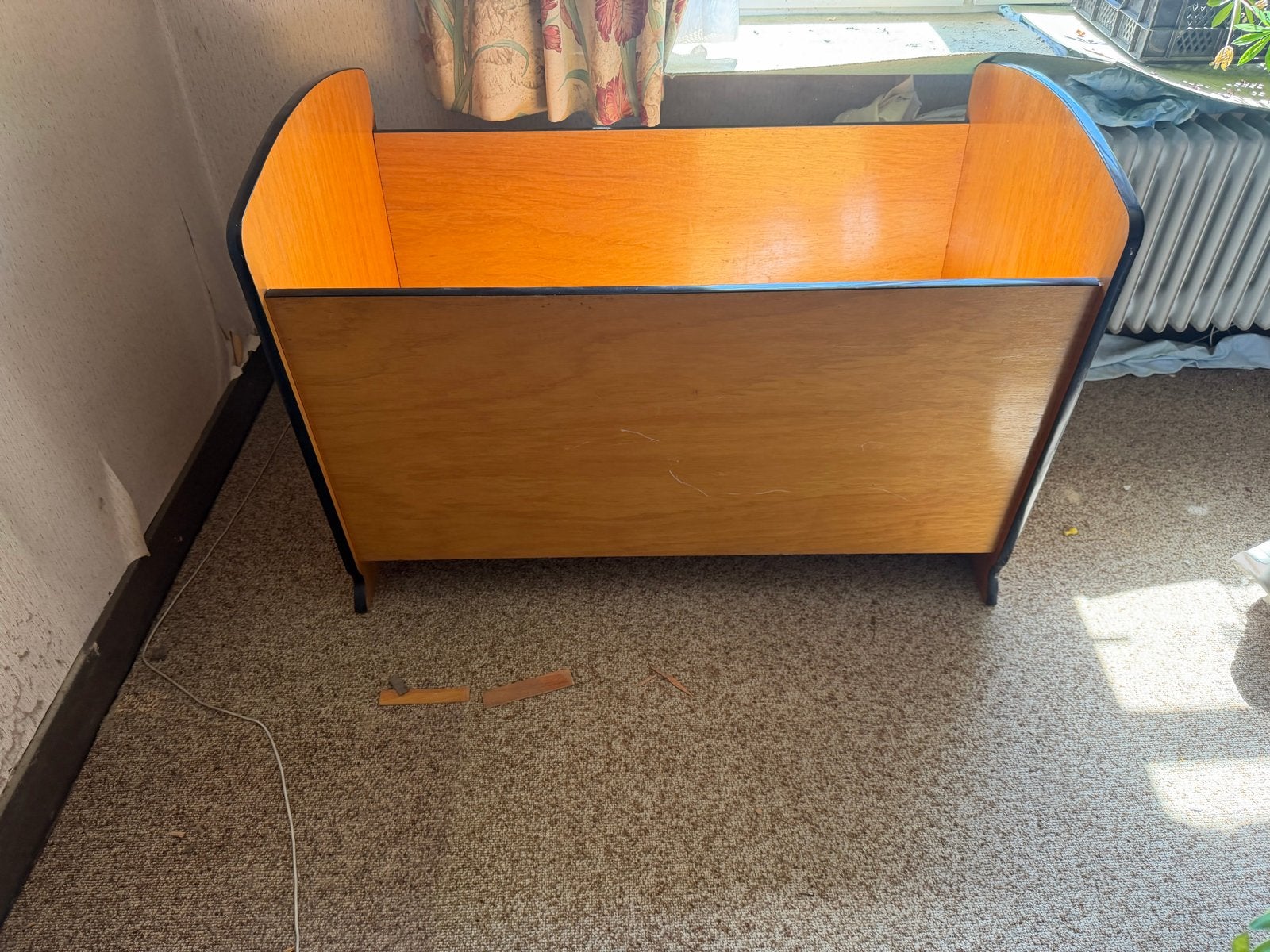 Vintage Jaren '50 Kinderledikantje - Houten Babybed, Kinderen en Baby's, Ophalen, Gebruikt, Ledikant