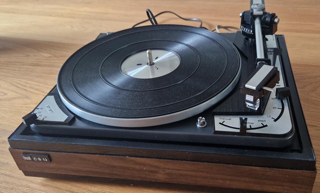 DUAL 1015, Audio, Tv en Foto, Platenspelers, Ophalen of Verzenden, Zo goed als nieuw, Dual