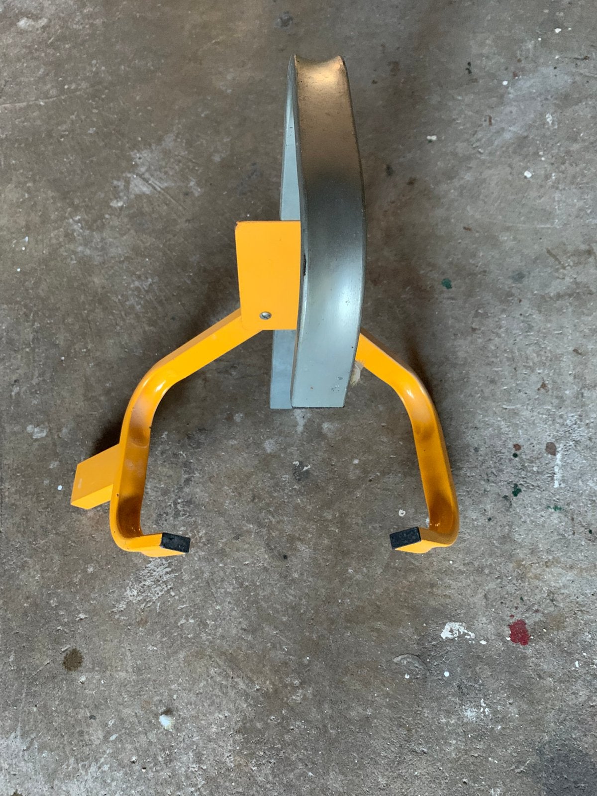 Wielklem voor aanhanger of caravan, Ophalen of Verzenden, Gebruikt