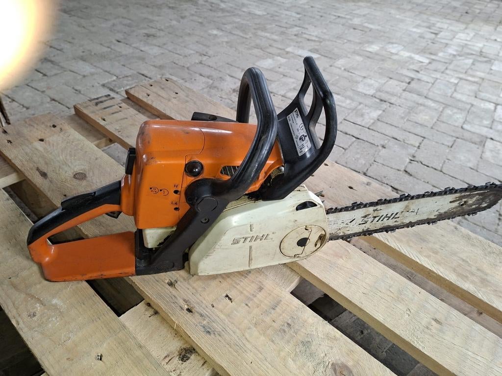 Stihl kettingzaag MS230C, Ophalen