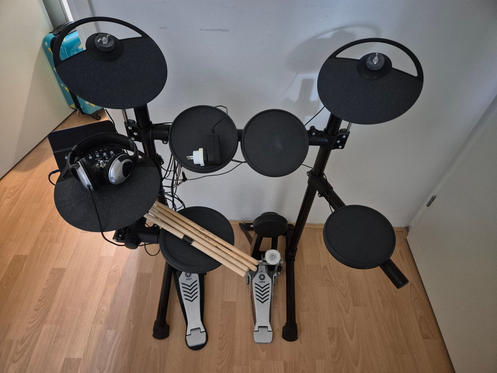 Yamaha DTX450K drums + gesigneerde stokken  Cesar Zuiderwijk, Ophalen, Gebruikt, Yamaha, Elektronisch