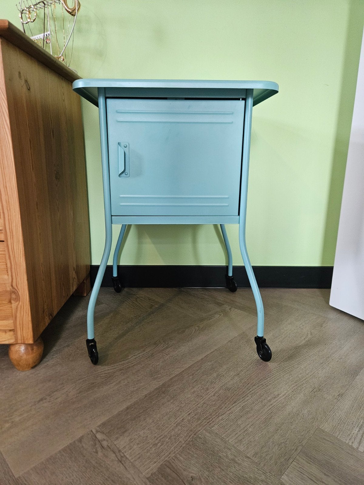 Ikea vettre retro vintage metalen nachtkastje locker, Ophalen, Gebruikt, Metaal of Aluminium, Minder dan 45 cm