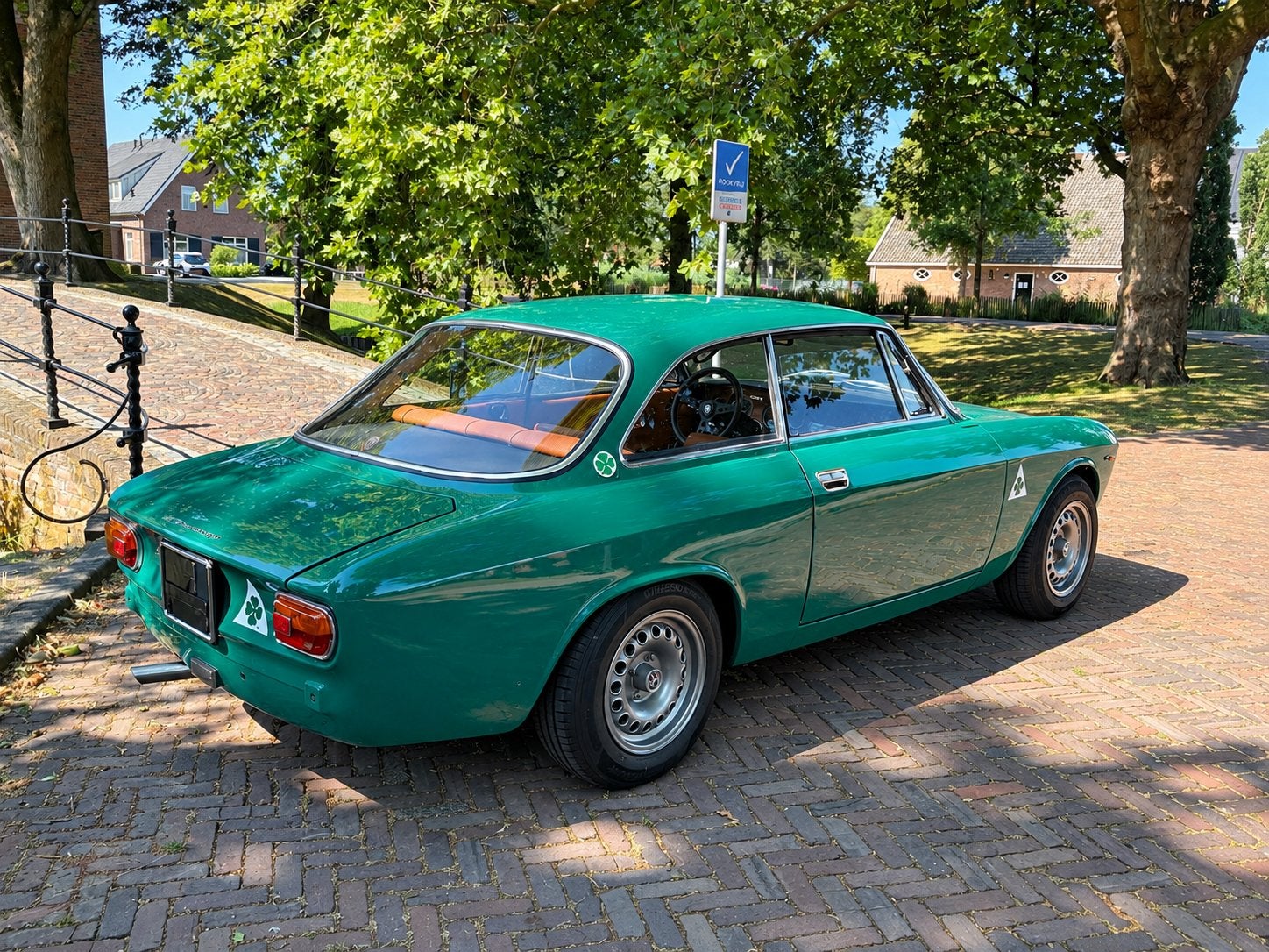 Alfa Romeo Giulia Sprint GT Veloce 1967, foto 10