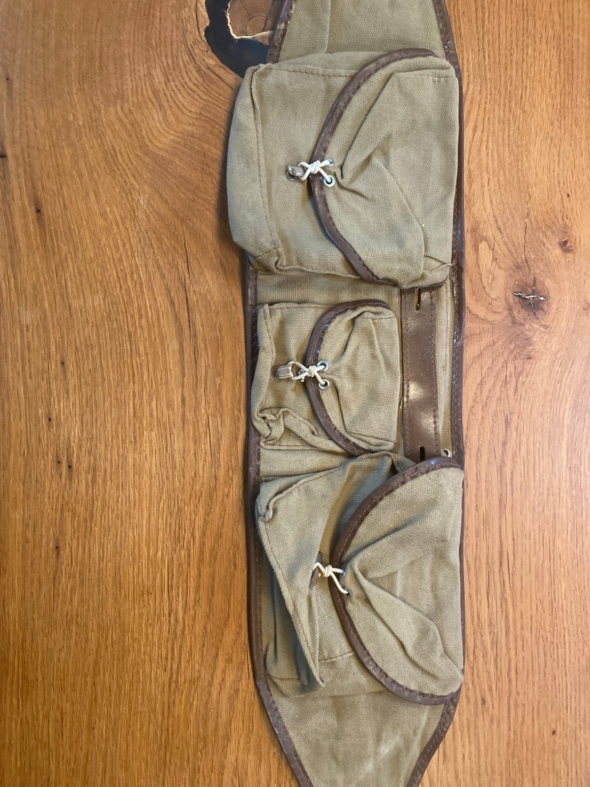 Vintage Militair Patroontasje / Munitietasje, Verzamelen, Militaria | Algemeen, Ophalen of Verzenden, Overige soorten, Overige gebieden