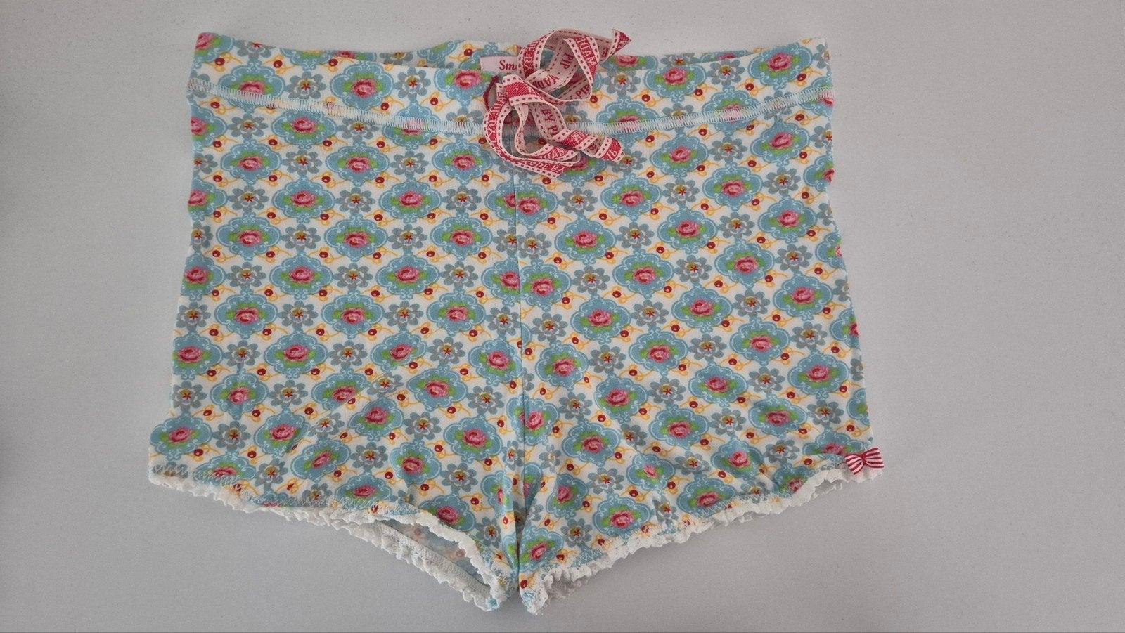 Pip Studio short met bloemenprint, Pip Studio, Ophalen of Verzenden, Zo goed als nieuw