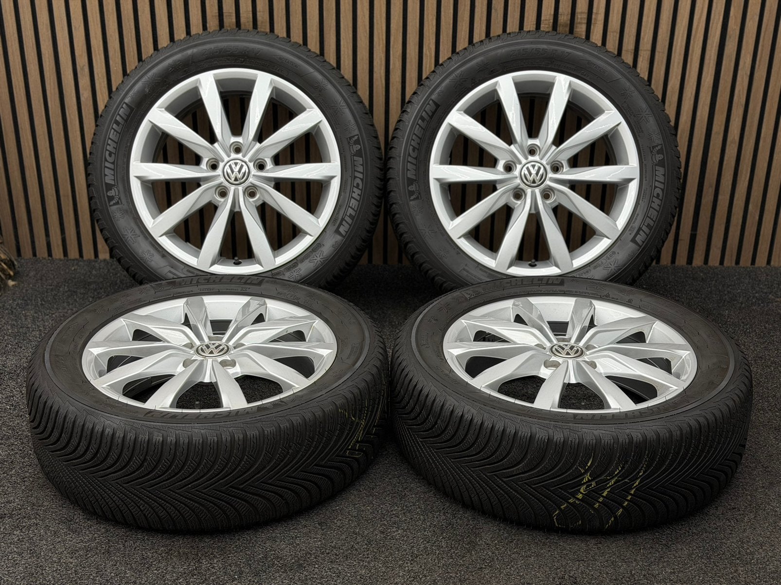 Originele 17 inch VW T-Roc Passat Dijon 5x112 ET48 Michelin, Auto-onderdelen, Banden en Velgen, Ophalen, 215 mm, ., Banden en Velgen