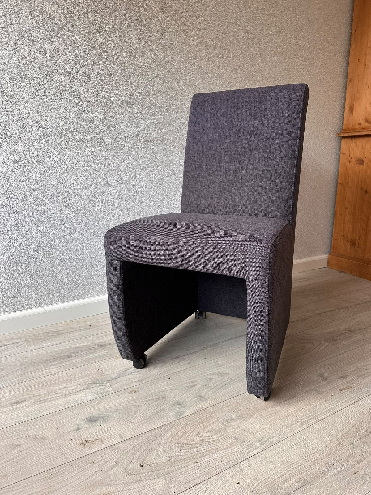 Eetkamerstoel 6 stoelen, kleur donkergrijs, Ophalen, Gebruikt