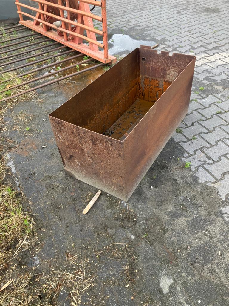 Metalen plantenbak / bloembak (roestig), Ophalen, Gebruikt, 100 cm of meer, Balkon