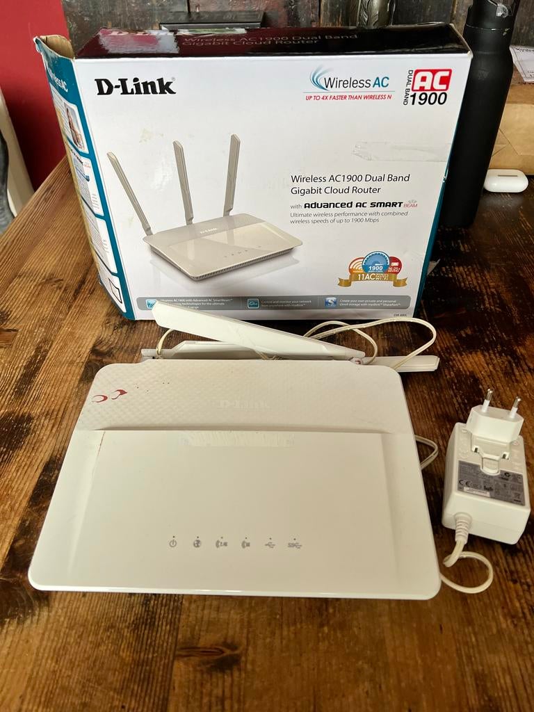 D-link Wireless Dual Band AC 1900 Mbps Router incl. adapter, Ophalen, Gebruikt, Router